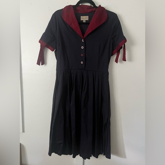 Lindy Bop // Claudine Navy & Burgundy Midi Dress - Picture 1 of 6